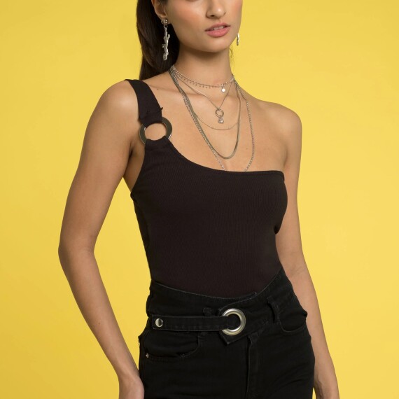 https://rawda-sy.kyveli.me/products/lami-bodysuit