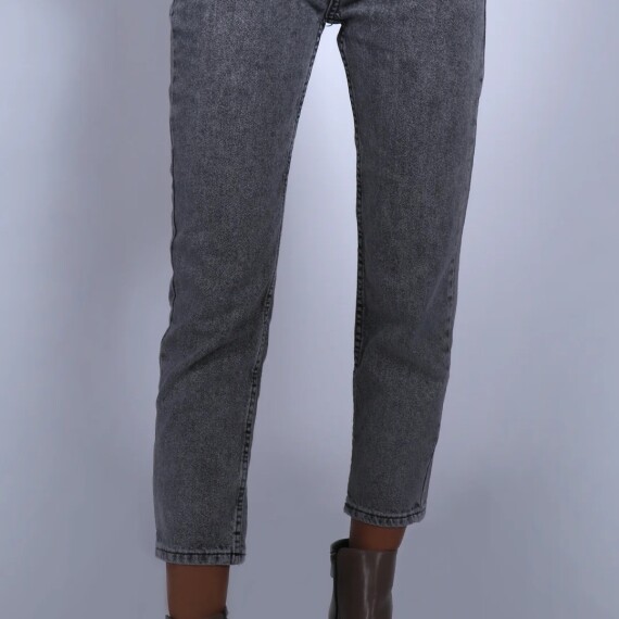 https://rawda-sy.kyveli.me/products/high-waist-skinny