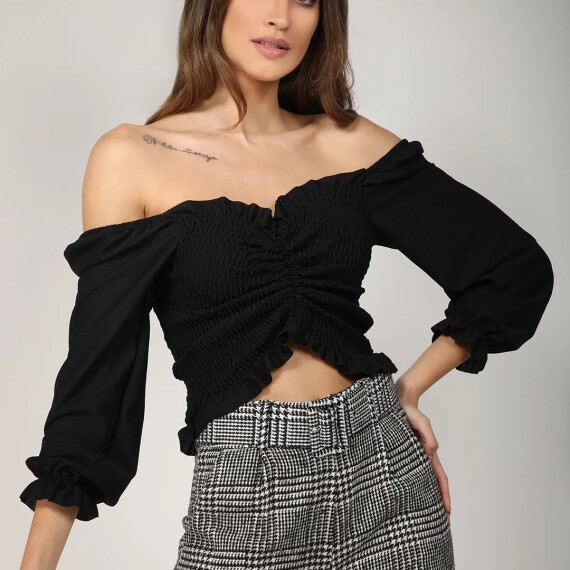 https://rawda-sy.kyveli.me/products/latina-top-2