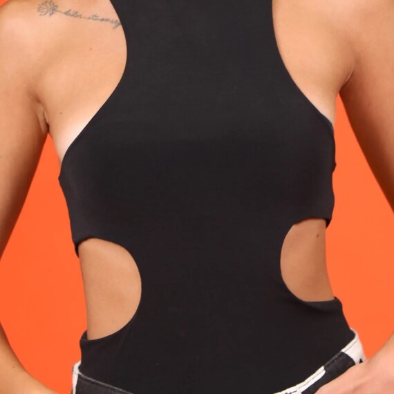 https://rawda-sy.kyveli.me/products/love-handle-bodysuit