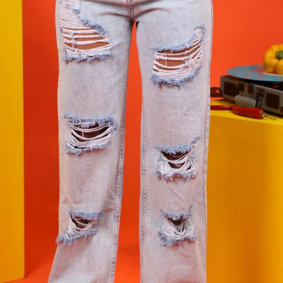 https://rawda-sy.kyveli.me/products/knock-out-jeans