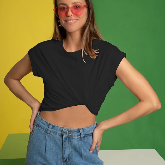 https://rawda-sy.kyveli.me/products/basic-tshirt
