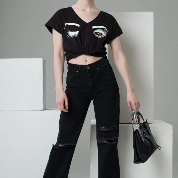 https://rawda-sy.kyveli.me/products/comfy-wide-leg-jeans
