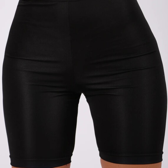 https://rawda-sy.kyveli.me/products/elastic-waist-biker-short