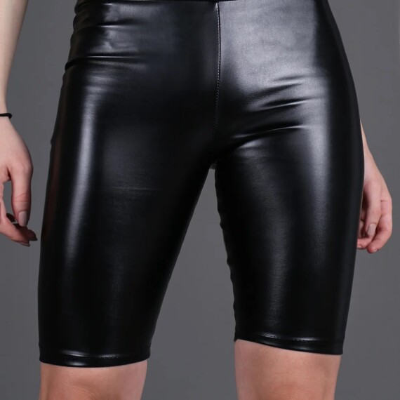 https://rawda-sy.kyveli.me/products/faux-leather-hight-rise-biker-short