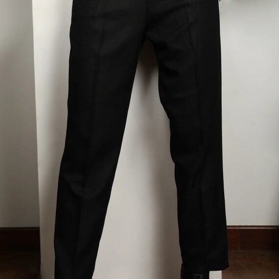 https://rawda-sy.kyveli.me/products/kinda-pants