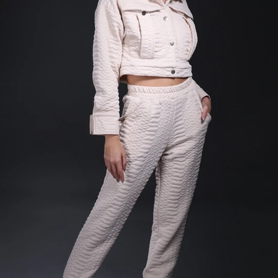 https://rawda-sy.kyveli.me/products/lady-loungewear