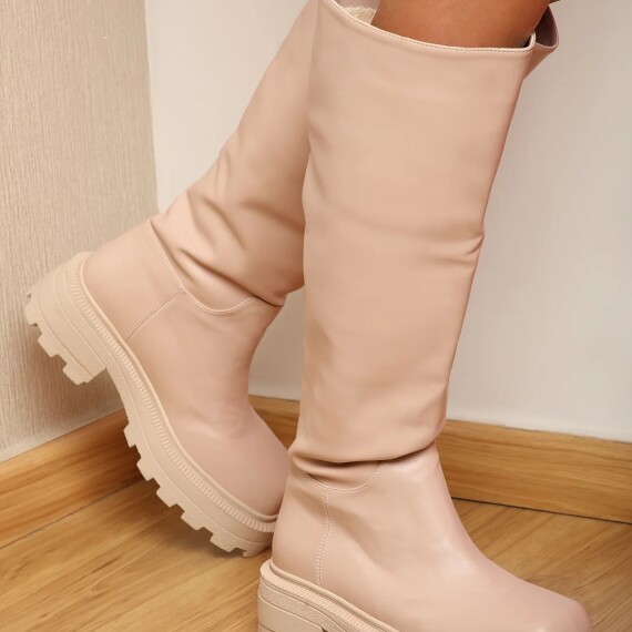 https://rawda-sy.kyveli.me/products/lean-leather-boots