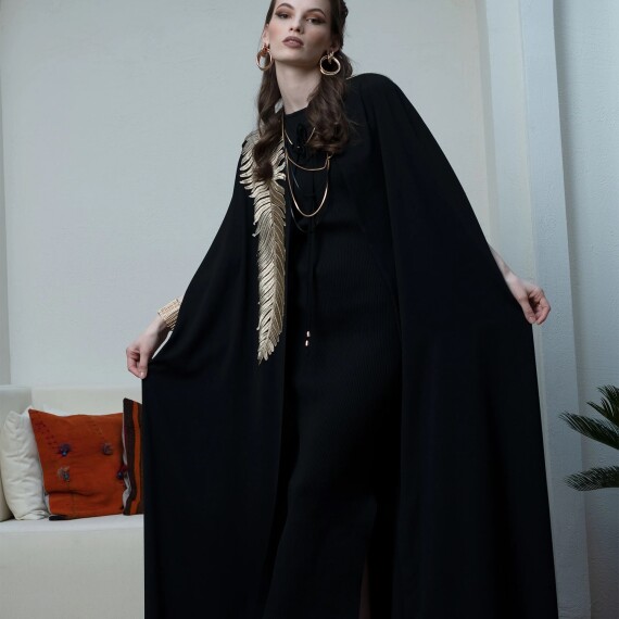 https://rawda-sy.kyveli.me/products/feather-embroidary-abaya
