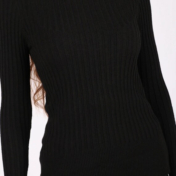 https://rawda-sy.kyveli.me/products/basic-turtle-neck