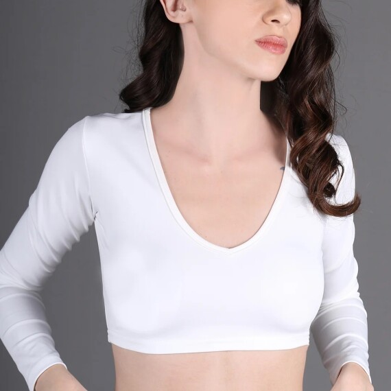 https://rawda-sy.kyveli.me/products/comfo-crop-top
