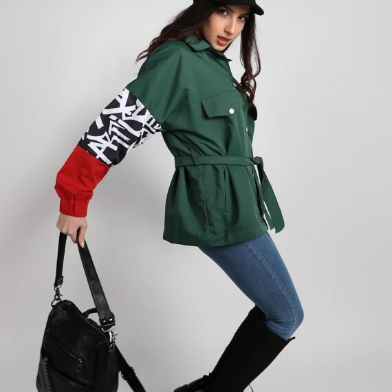 https://rawda-sy.kyveli.me/products/belted-sleeves-print-color-block-jacket