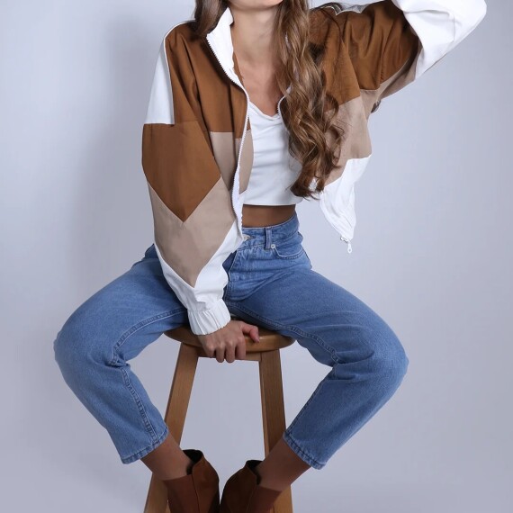 https://rawda-sy.kyveli.me/products/three-tone-jacket