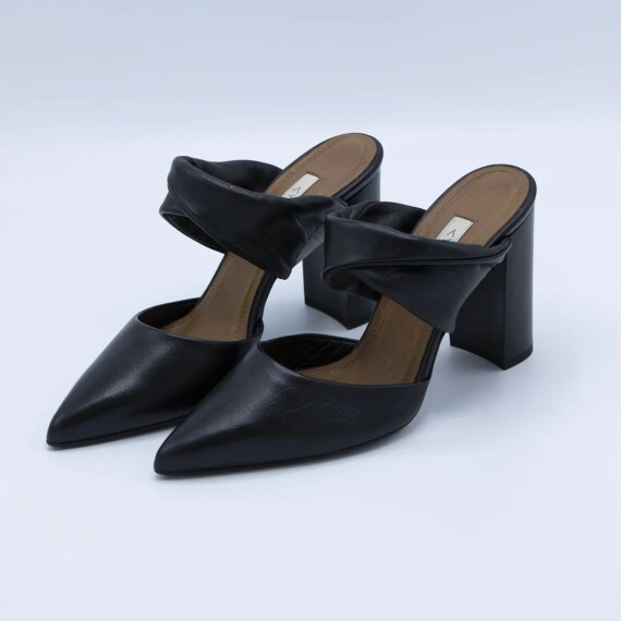 https://rawda-sy.kyveli.me/products/katirna