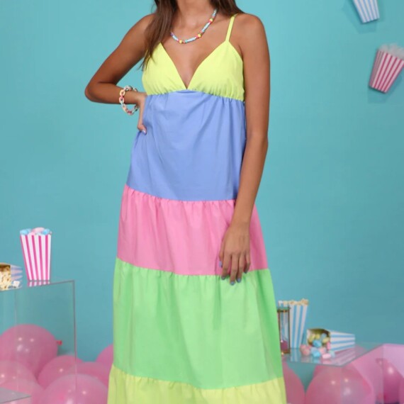 https://rawda-sy.kyveli.me/products/loli-dress-1