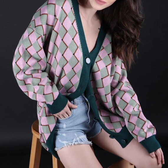 https://rawda-sy.kyveli.me/products/ayglye-cardigan