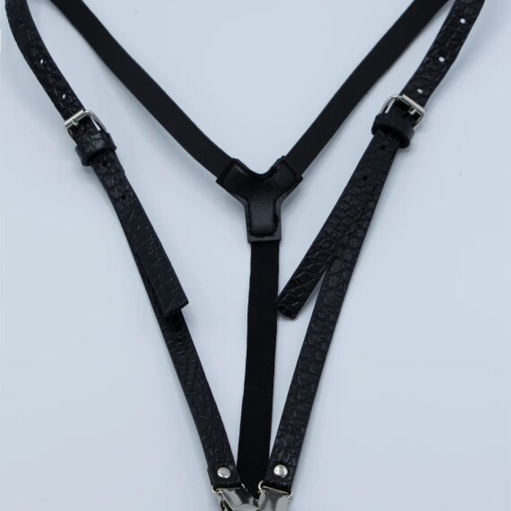 https://rawda-sy.kyveli.me/products/snake-leather-suspender