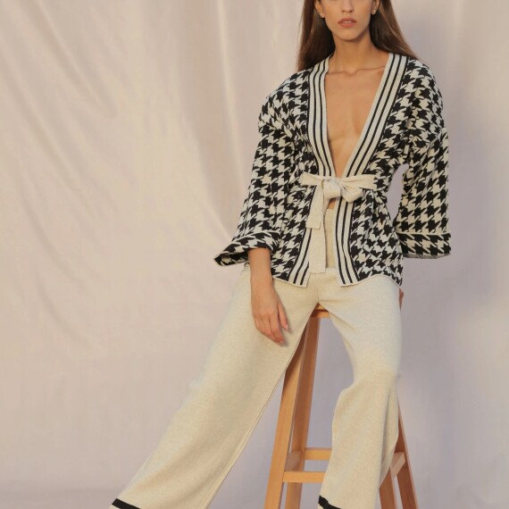 https://rawda-sy.kyveli.me/products/houndstooth-loungewear