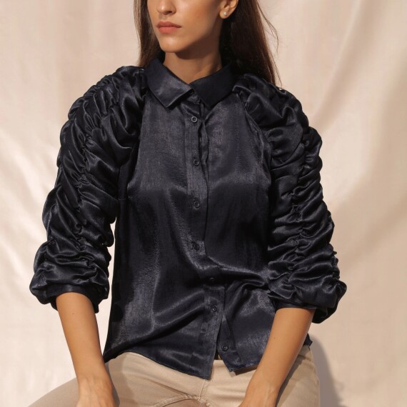 https://rawda-sy.kyveli.me/products/oriental-satin-blouse