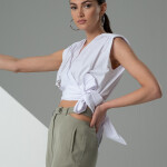 Sleeveless crop top
