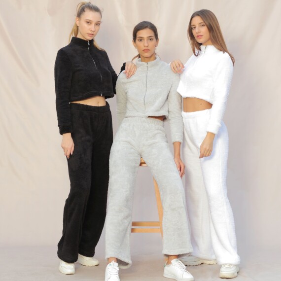 https://rawda-sy.kyveli.me/products/teddy-loungewear