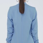 UNBUTTONED BLAZER