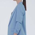 UNBUTTONED BLAZER
