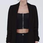 UNBUTTONED BLAZER