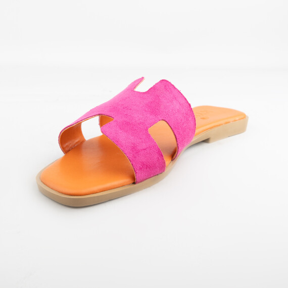 https://rawda-sy.kyveli.me/products/k18s24fw20419