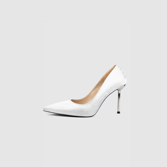 https://rawda-sy.kyveli.me/products/k44s24fw20582