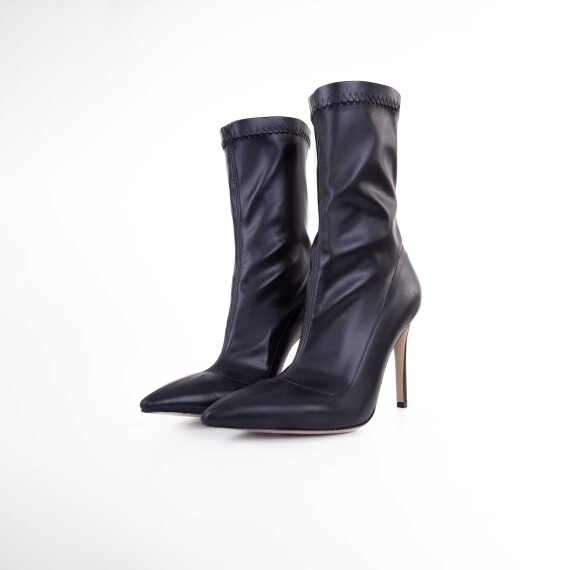 https://rawda-sy.kyveli.me/products/k61w23fw16867