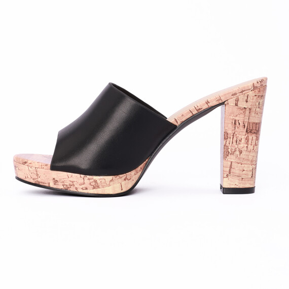 https://rawda-sy.kyveli.me/products/k18s25fw22054