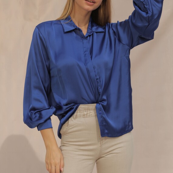 https://rawda-sy.kyveli.me/products/satin-chemises
