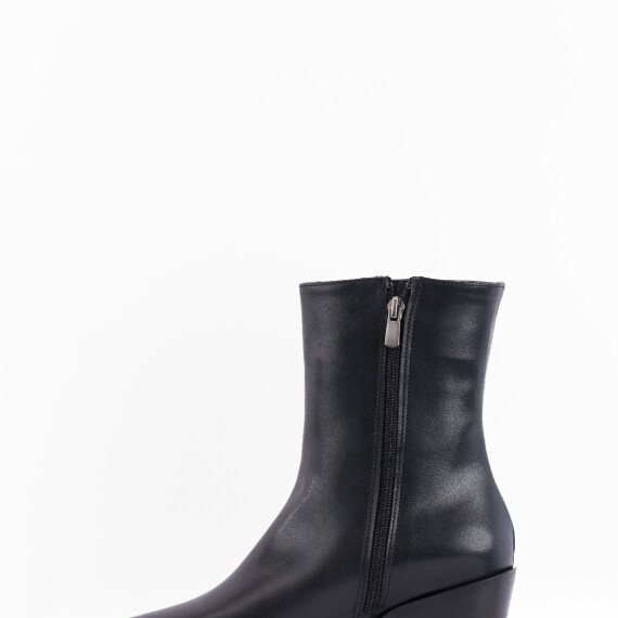 https://rawda-sy.kyveli.me/products/k7w26fw16986